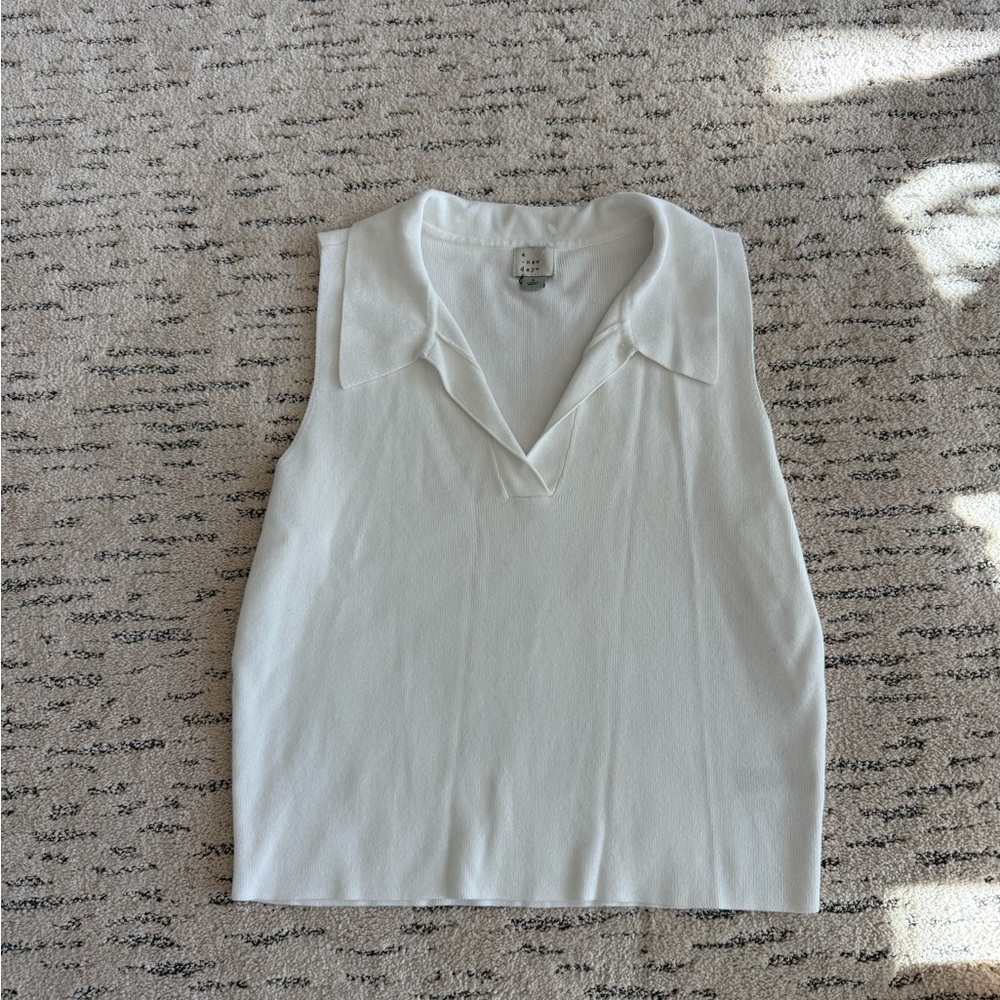 Elegant White Sleeveless Top